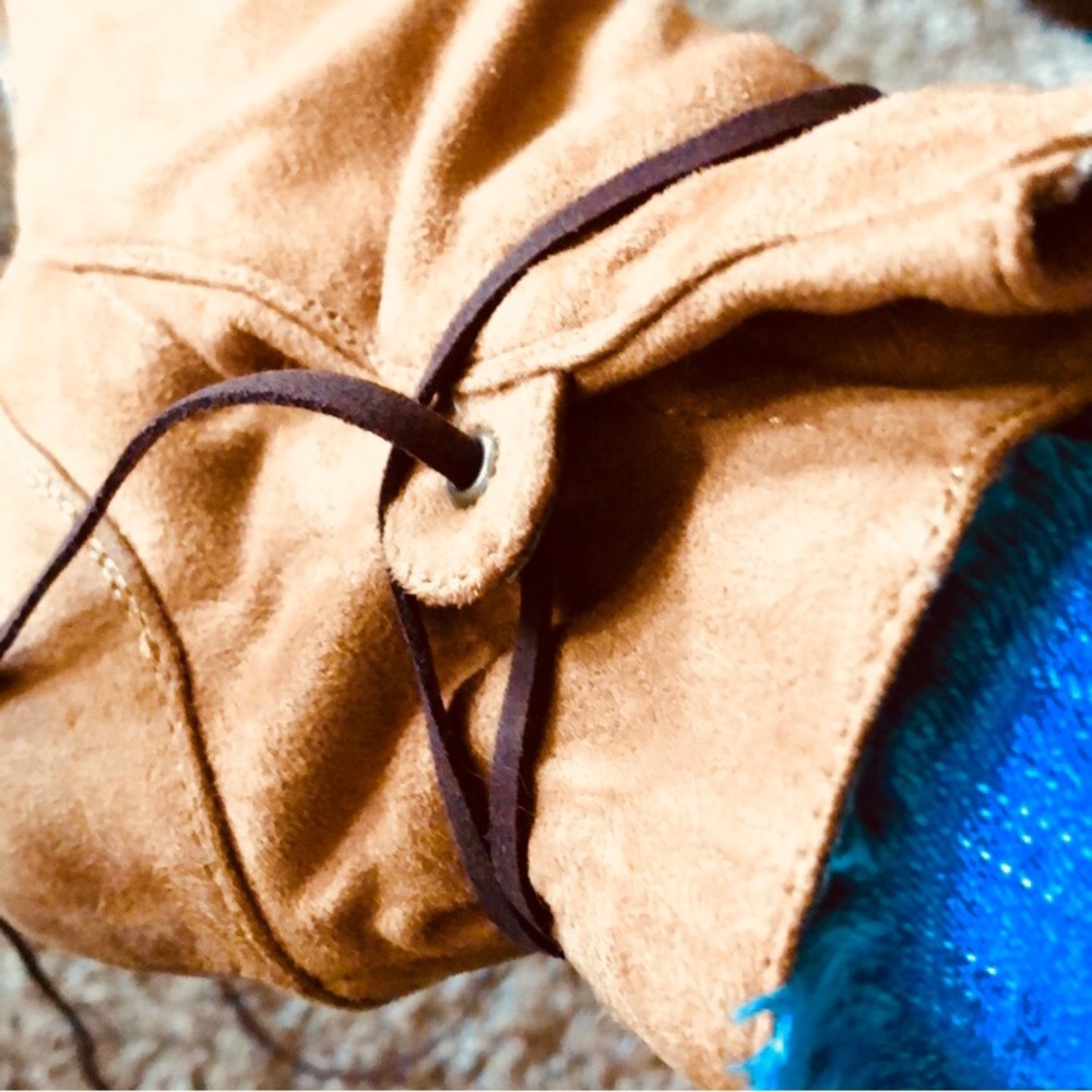 •Closeout•Ankle Suede Bootie - Picture 3 of 3